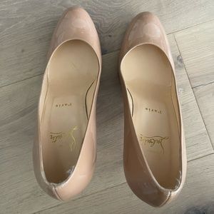 Christian Louboutin nude patent simple 100 pumps 39.5